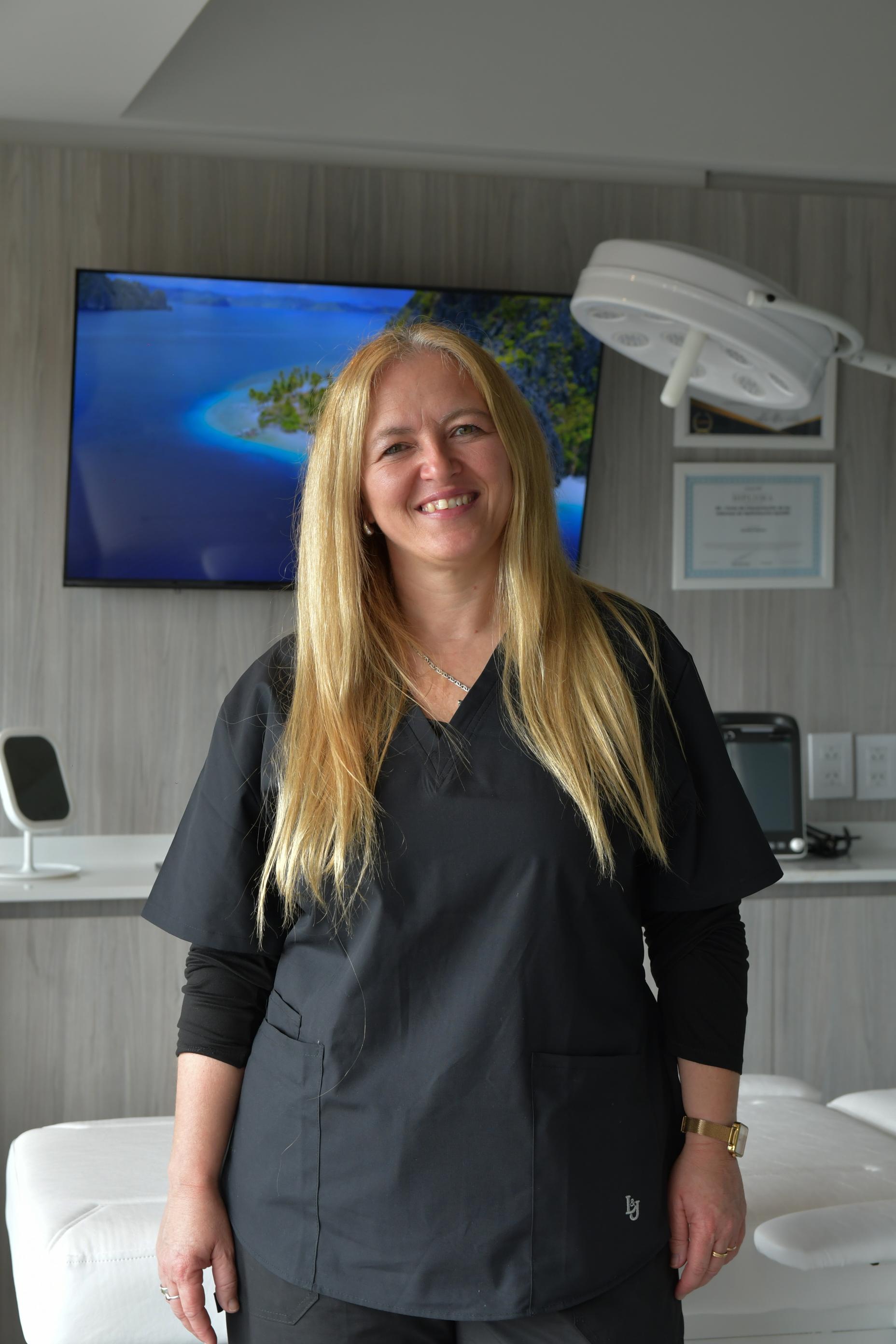 Dra. Carolina Soledad Morales, médica de Novo Hair