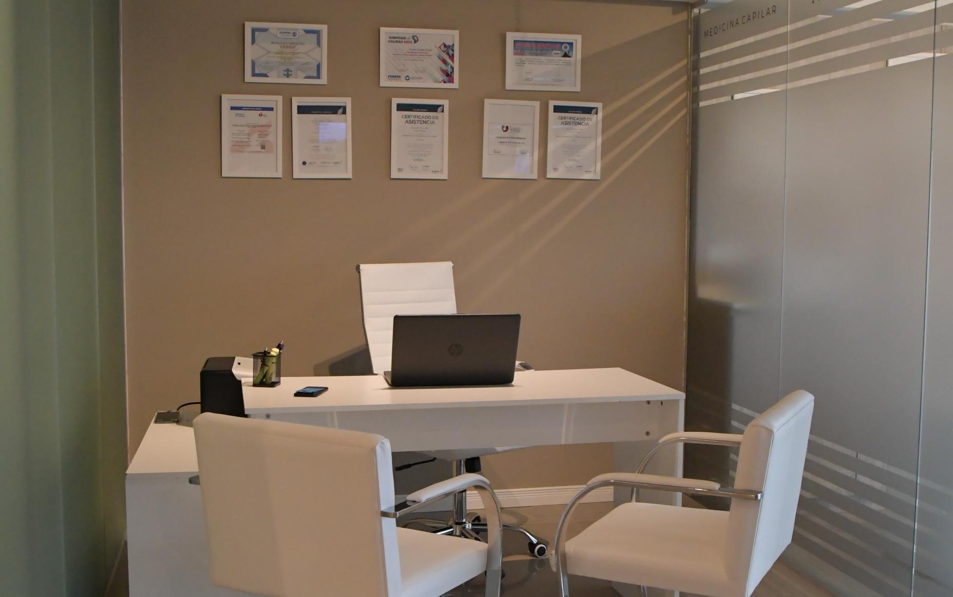 Sala de espera de Novo Hair en Nordelta